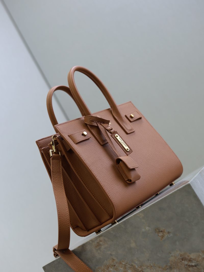 Sac De Jour Nano 26cm Brown Grain Cowhide GHW