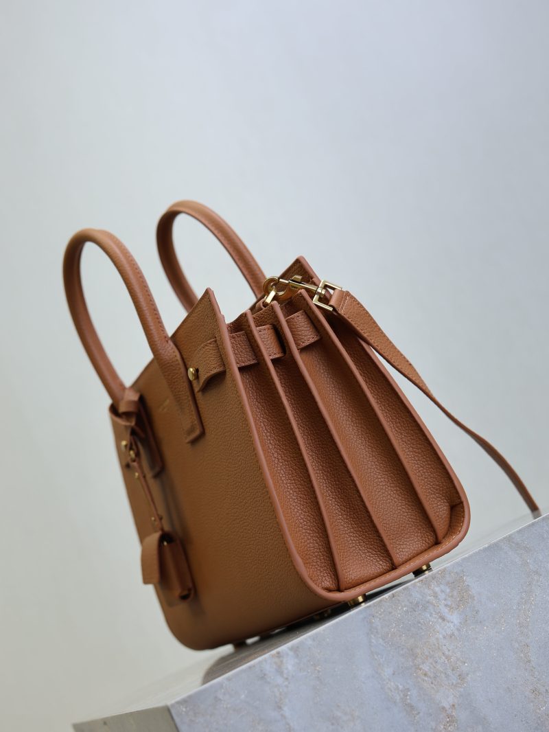 Sac De Jour Nano 26cm Brown Grain Cowhide GHW