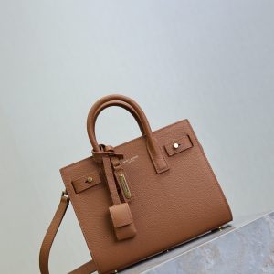 Sac De Jour Nano 22cm Brown Grain Cowhide GHW