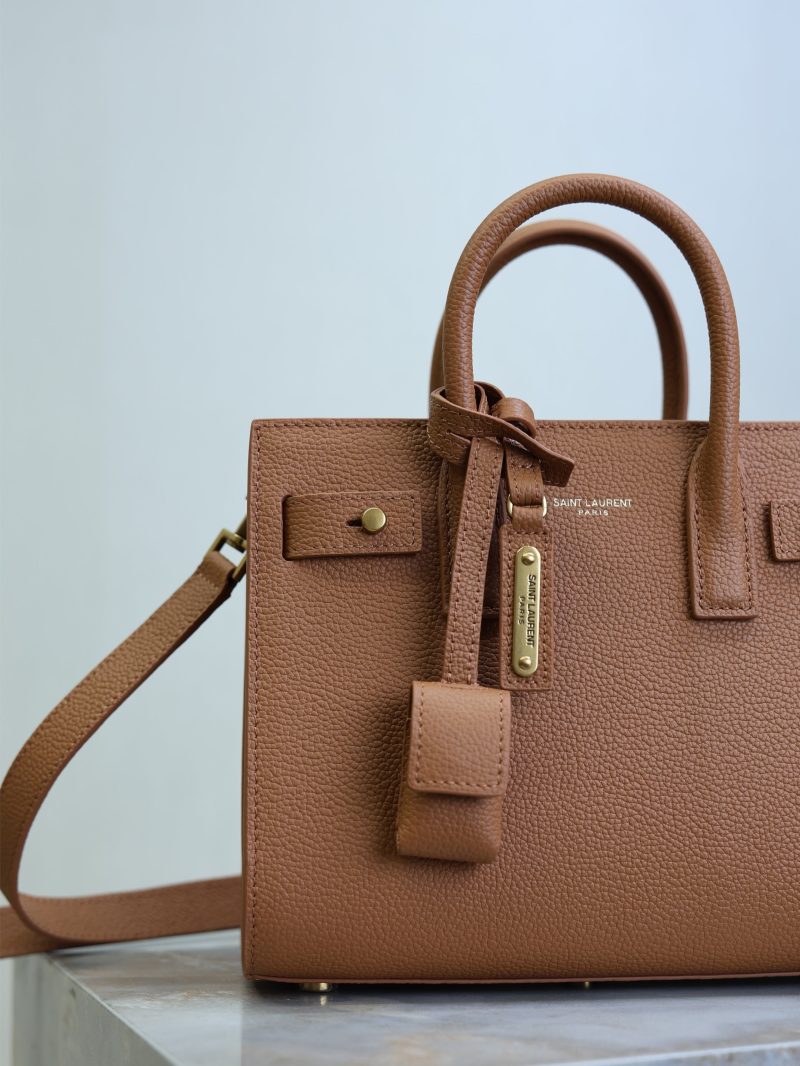 Sac De Jour Nano 22cm Brown Grain Cowhide GHW