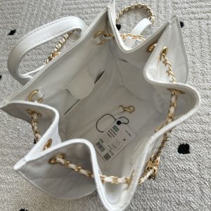 Chanel 2025 Backpack 23cm White Grained Calfskin 318277