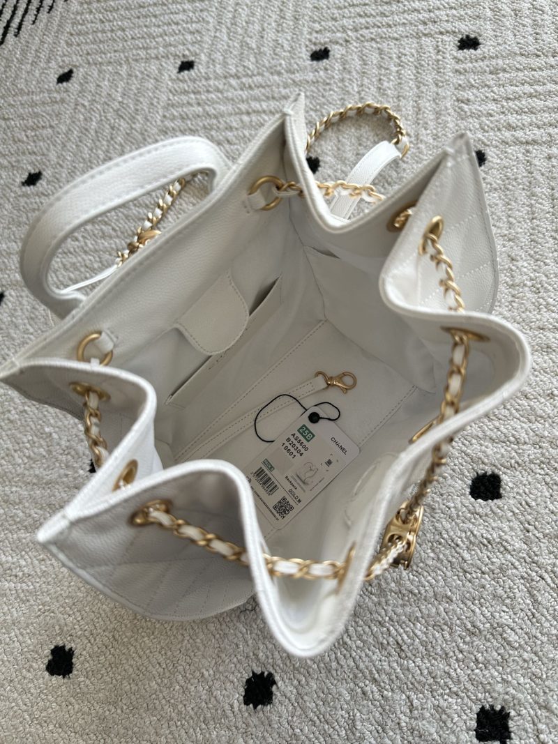 Chanel 2025 Backpack 23cm White Grained Calfskin 318277