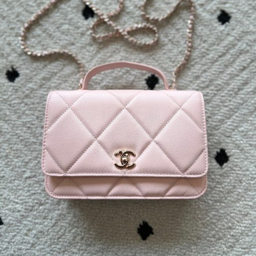 Chanel 2025 Trendy CC Wallet on Chain 19cm Bag Pink Caviar Leather 320290