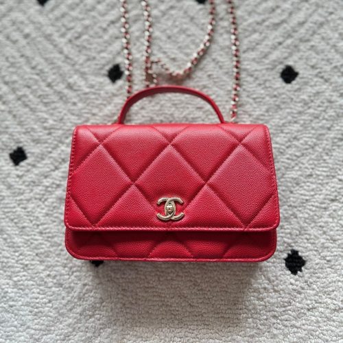 Chanel 2025 Trendy CC Wallet on Chain 19cm Bag Red Caviar Leather 320293
