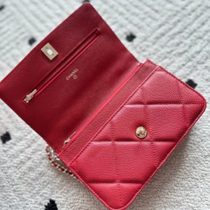Chanel 2025 Trendy CC Wallet on Chain 19cm Bag Red Caviar Leather 320293