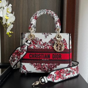 medium lady 24 red white embroidery