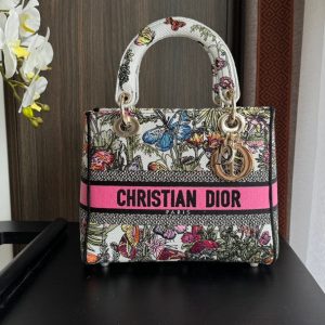 medium lady 24 black pink flower embroidery