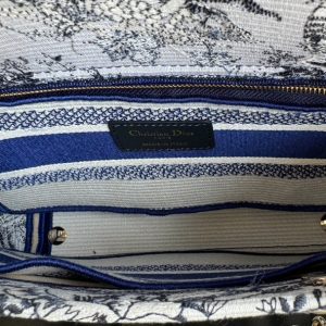 medium lady 24 blue white embroidery