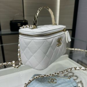 CC 25S Small Vanity 17cm White Grained Calfskin Light Gold Hardware