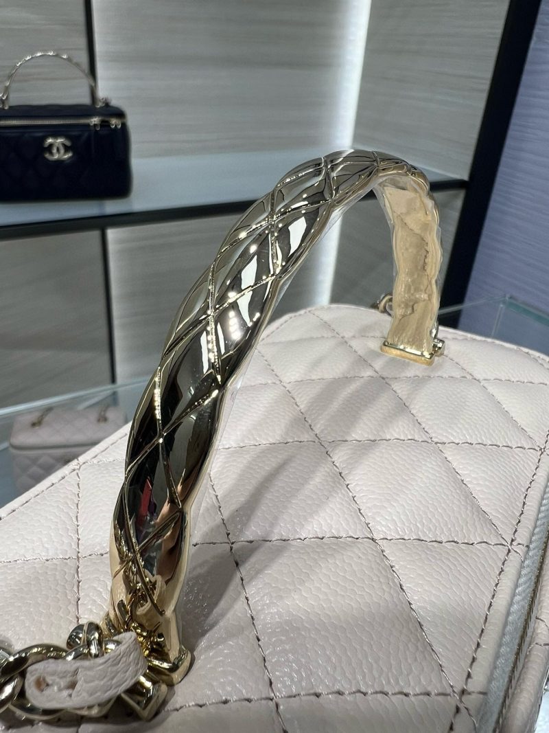 CC 25S Small Vanity 17cm Beige Grained Calfskin Light Gold Hardware