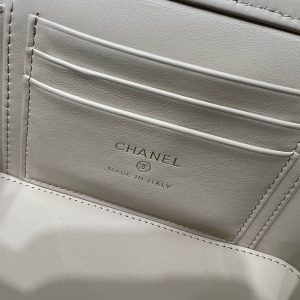 CC 25S Small Vanity 17cm Beige Grained Calfskin Light Gold Hardware