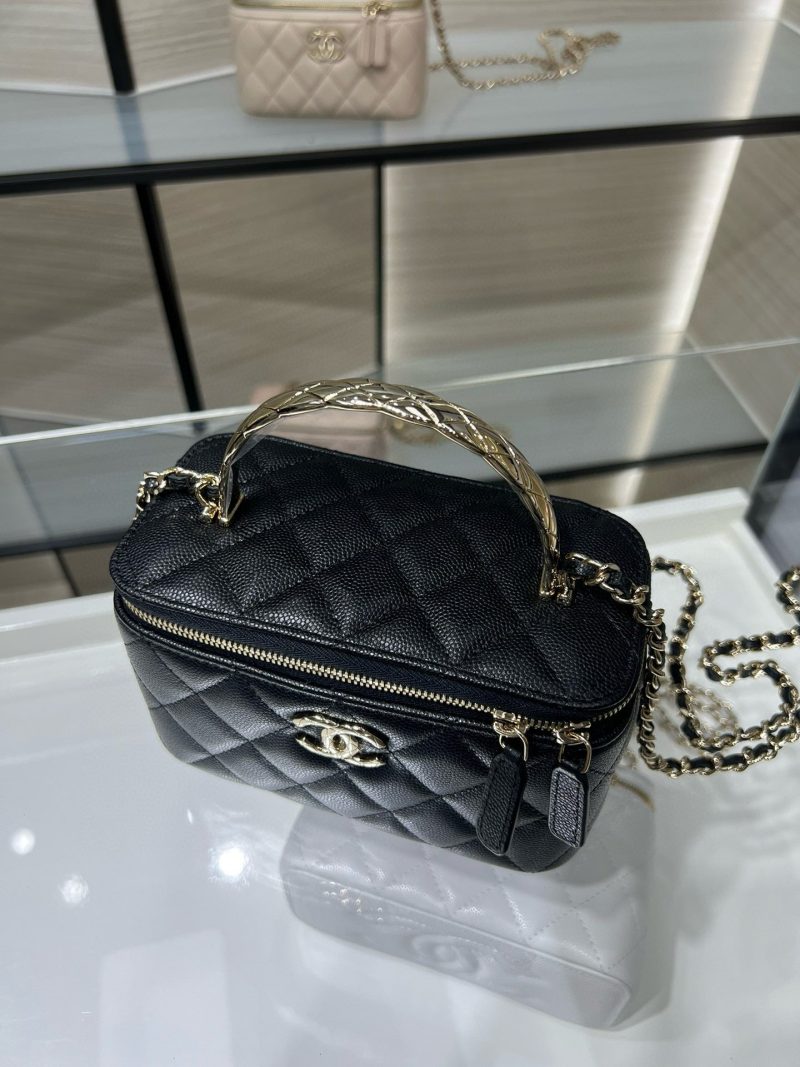 CC 25S Small Vanity 17cm Black Grained Calfskin Light Gold Hardware