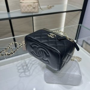 CC 25S Small Vanity 17cm Black Grained Calfskin Light Gold Hardware