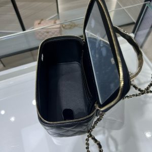 CC 25S Small Vanity 17cm Black Grained Calfskin Light Gold Hardware