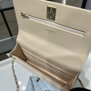 cc 25S Woc Top Handle 19cm Beige Grained Calfskin Light Gold Hardware