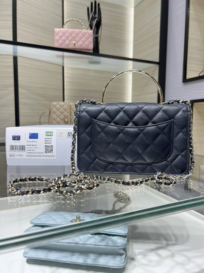 cc 25S Woc Top Handle 19cm Dark Blue Grained Calfskin Light Gold Hardware