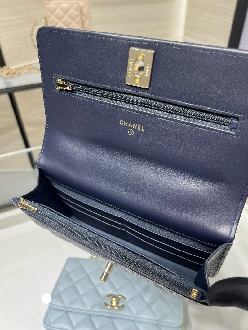 cc 25S Woc Top Handle 19cm Dark Blue Grained Calfskin Light Gold Hardware