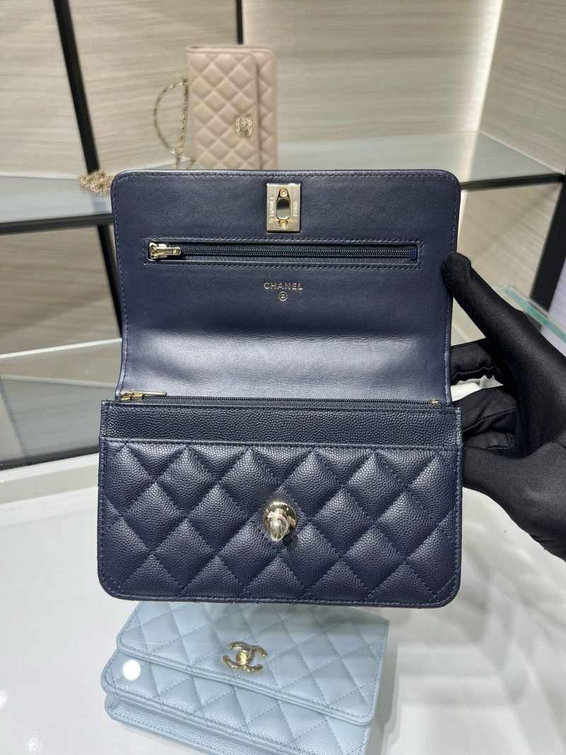 cc 25S Woc Top Handle 19cm Dark Blue Grained Calfskin Light Gold Hardware
