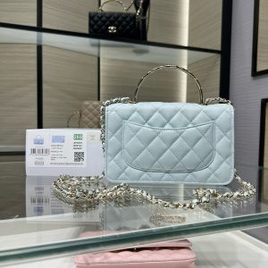 img_15bb4da3_20250512_i1747029691297_799_0_1_jpg_99426e33-3425-448f-964e-f905b97a28c6 cc 25S Woc Top Handle 19cm Cloud Blue Grained Calfskin Light Gold Hardware