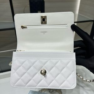 cc 25S Woc Top Handle 19cm White Grained Calfskin Light Gold Hardware