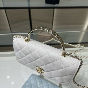 cc 25S Woc Top Handle 19cm White Grained Calfskin Light Gold Hardware