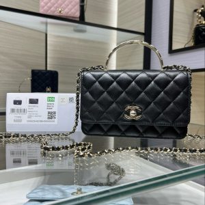 cc 25S Woc Top Handle 19cm Black Grained Calfskin Light Gold Hardware