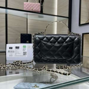 cc 25S Woc Top Handle 19cm Black Grained Calfskin Light Gold Hardware