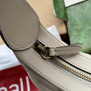 img_1d0ba638_20231217_i1702822422_9439_2_jpg gg marmont half-moon shaped 21cm white calfskin gold hardware