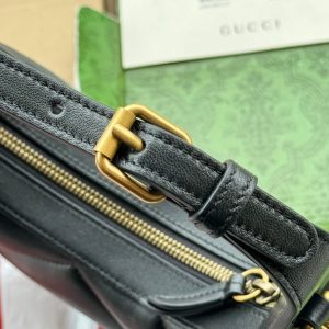 gg marmont half-moon shaped 21cm black calfskin gold hardware