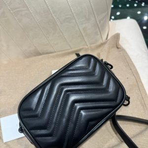 GG MINI 18 MARMONT MATELASSÉ SHOULDER BAG BLACK CALFSKIN