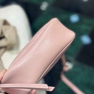 GG MINI 18 MARMONT MATELASSÉ SHOULDER BAG LIGHT PINK CALFSKIN