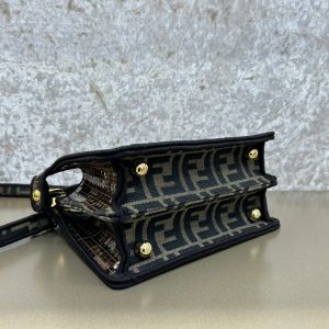 FendiI PEEKABOO ISEEU 20 BAG IN CHOCOLATE BROWN MIX BLACK NAPPA LEATHER GOLD HARDWARE