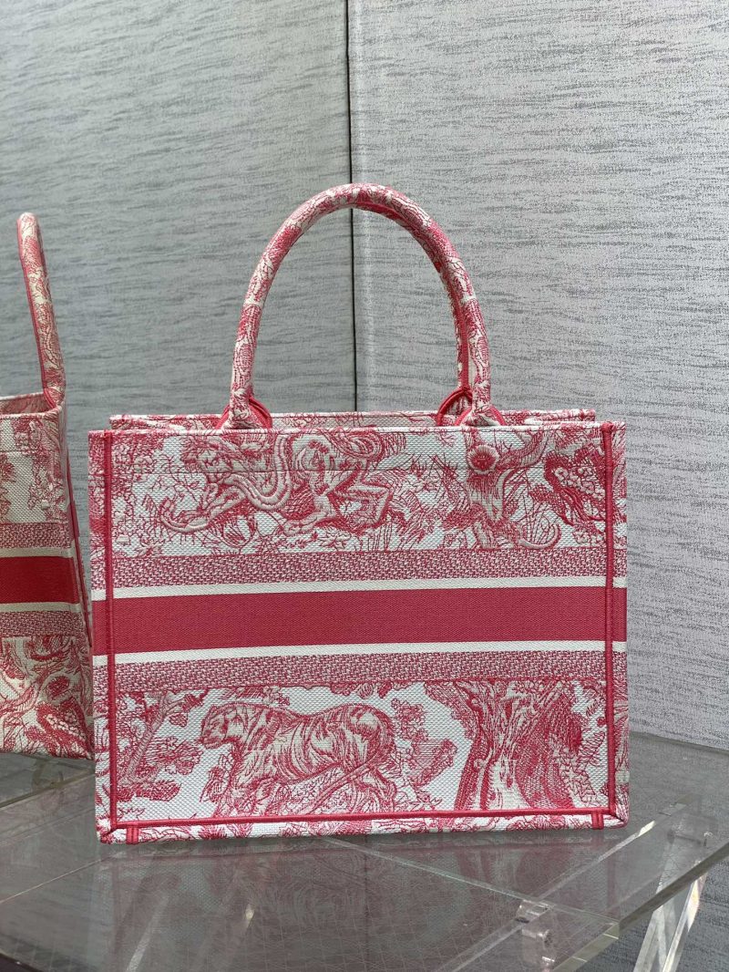 medium dioriviera book tote 36 red tiger embroidery canvas