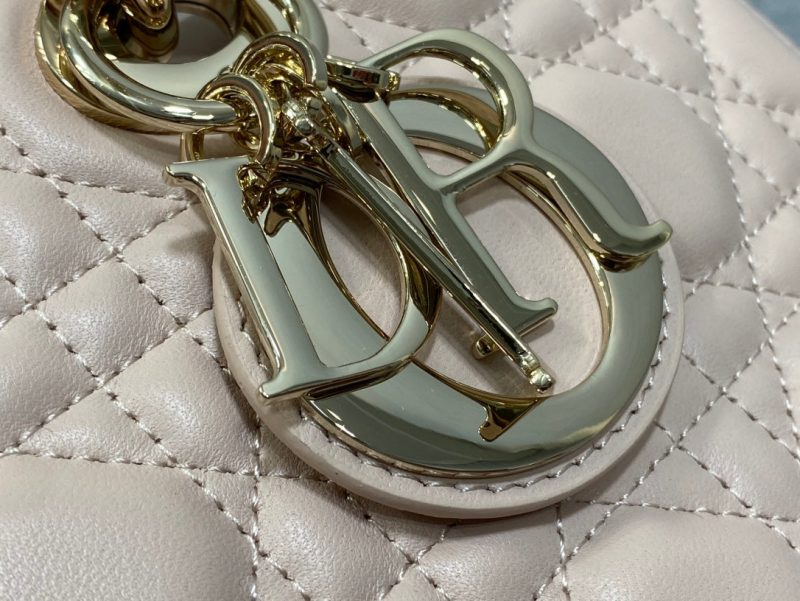 MEDIUM LADY D-JOY 26 POWDER PINK LAMBSKIN