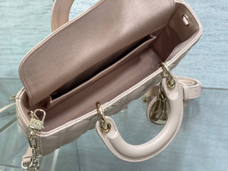 MEDIUM LADY D-JOY 26 POWDER PINK LAMBSKIN