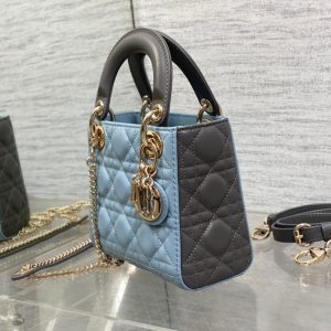 img_2b46f204_20240608_i1717785575_4420_3_jpg Lady Bag 17cm Celeste Blue Grey Lambksin