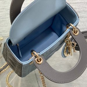 img_2b46f204_20240608_i1717785575_547_5_jpg Lady Bag 17cm Celeste Blue Grey Lambksin