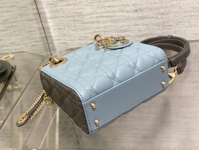 img_2b46f204_20240608_i1717785575_7272_1_jpg Lady Bag 17cm Celeste Blue Grey Lambksin
