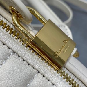 img_2b46f204_20240729_i1722236702_6952_4_jpg GROOVE 20 BAG IN WHITE CREAM LAMBSKIN