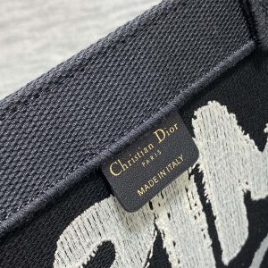 MEDIUM BOOK TOTE 36 IN BLACK MIX WHITE CANVAS 226507