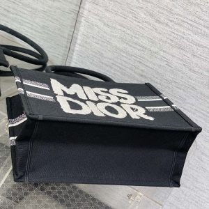 MEDIUM BOOK TOTE 36 IN BLACK MIX WHITE CANVAS 226507