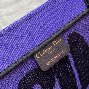 MEDIUM BOOK TOTE 36 IN COLORFUL CANVAS 226510