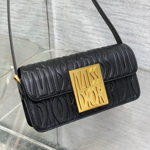 img_2b46f204_20240812_i1723448262_4744_0_jpg FLAP BAG 18 BLACK QUILTED ALLOVER CALFSKIN