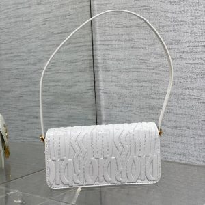 FLAP BAG 18 WHITE QUILTED ALLOVER CALFSKIN
