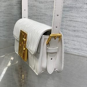 FLAP BAG 18 WHITE QUILTED ALLOVER CALFSKIN