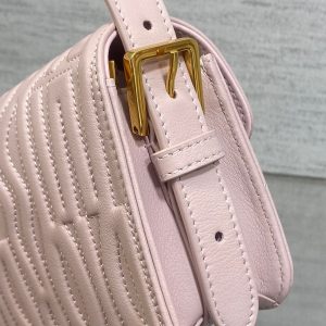 FLAP BAG 18 PALE PINK QUILTED ALLOVER CALFSKIN