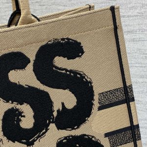 LARGE BOOK TOTE 42 BEIGE AND BLACK MISS DIOR GRAFFITI EMBROIDERY
