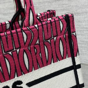 img_2b46f204_20240907_i1725692512_7589_4_jpg MISS TOTE 26 IN MAGENTA PURPLE CANVAS