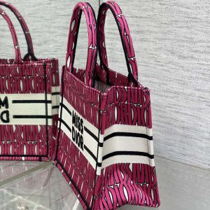 img_2b46f204_20240907_i1725692512_9843_7_jpg MISS TOTE 26 IN MAGENTA PURPLE CANVAS