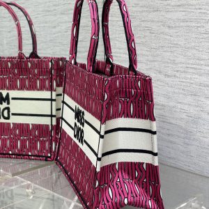 MISS TOTE 36 IN MAGENTA PURPLE CANVAS